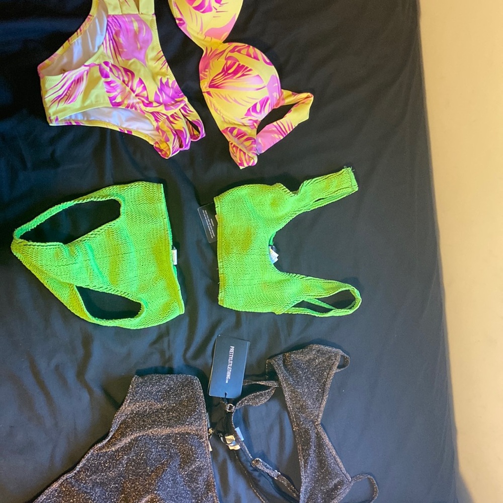 bundle of 3 bikini sets